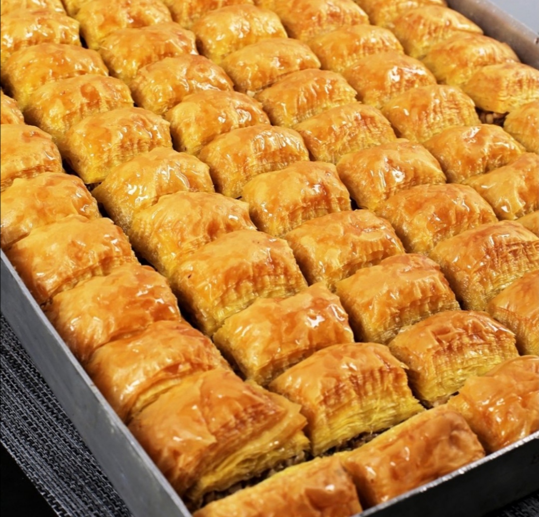 Ataoğlu Baklavaları Gaziemir de Toptan Baklava