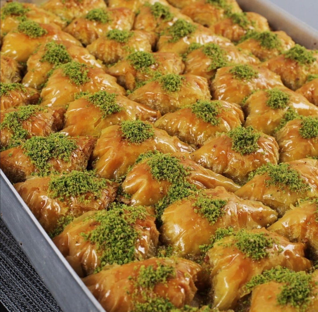 Ataoğlu Baklavaları Gaziemir de Toptan Baklava