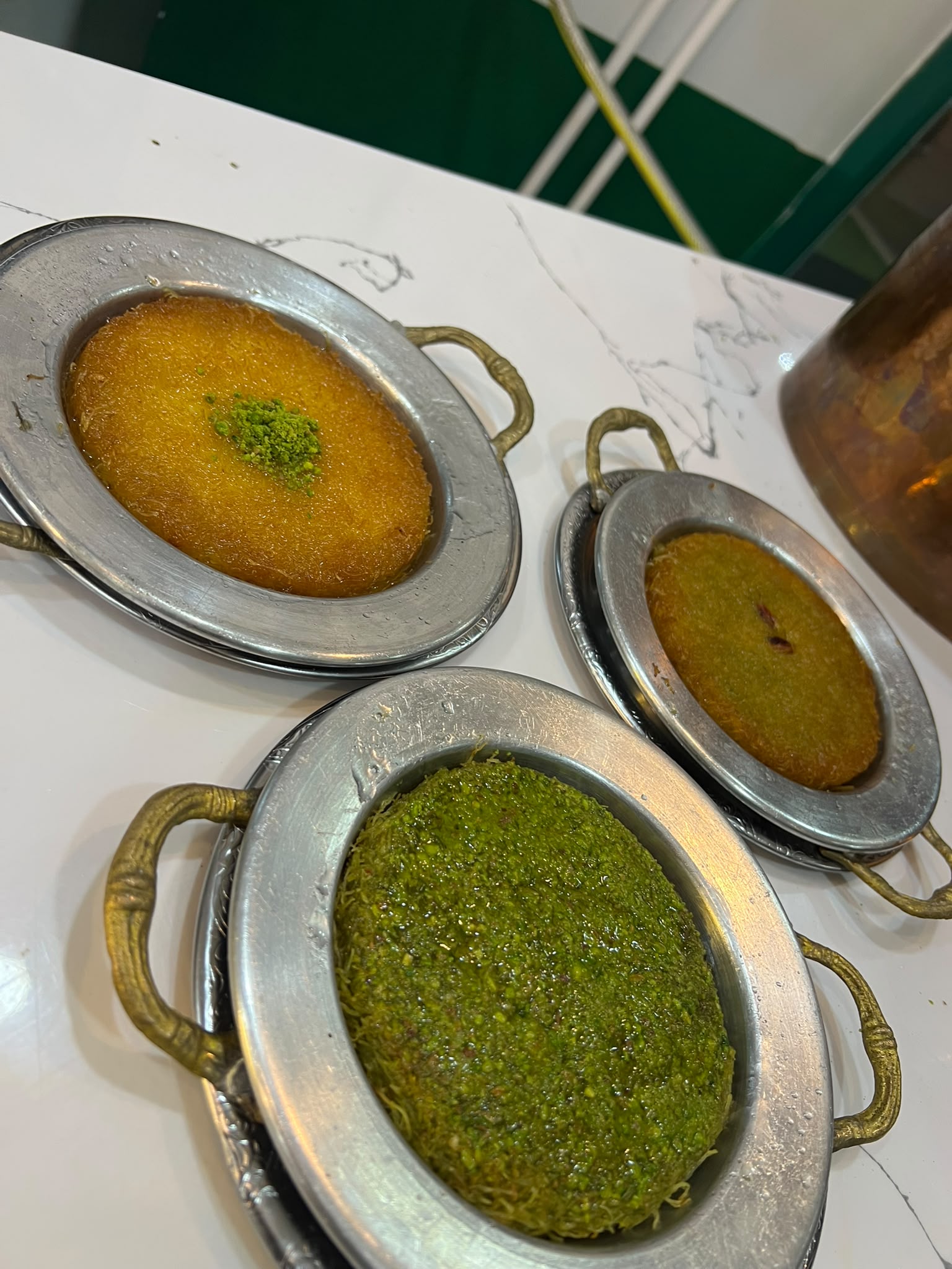 GAZİKENT BAKLAVA KÜNEFE 0507 111 06 36 KIRIKKALEDE BAKLAVA SALONU